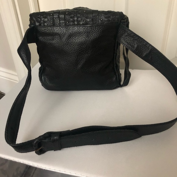 Cleobella Black woven belt bag Boho Size Med/ Lg - Picture 8 of 9